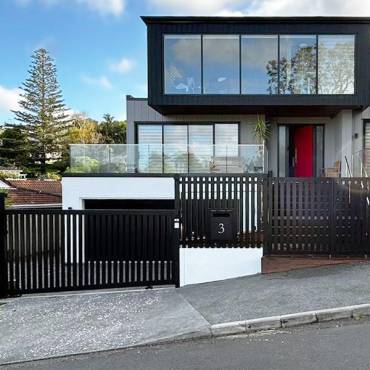 Professional sliding gate installation by Fence NZ, a sleek and modern automated solution for properties in Auckland.